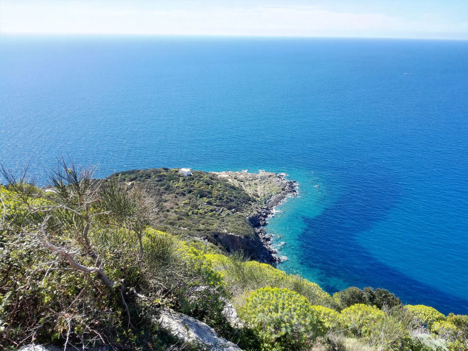 NOLEGGIO BARCA CON SKIPPER PONZA – PUNTA DEL FIENO