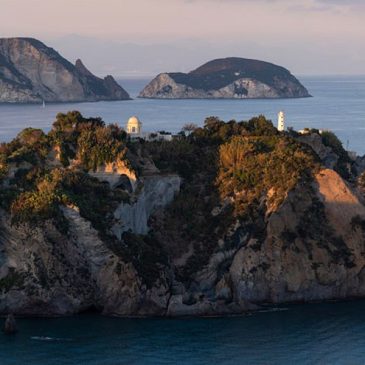 NOLEGGIO BARCA CON SKIPPER PONZA – GIARDINO BOTANICO DI PONZA